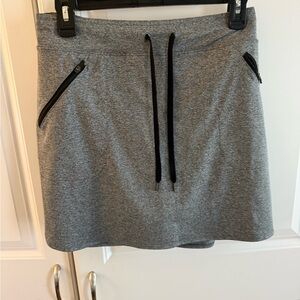Skort women’s size large dri fit charcoal grey drawstring skort